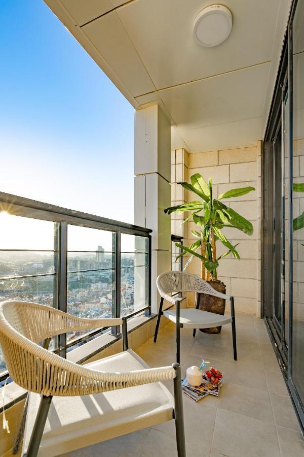 Ferienwohnung Luxury Jtower Palace Jerusalem Exterior foto